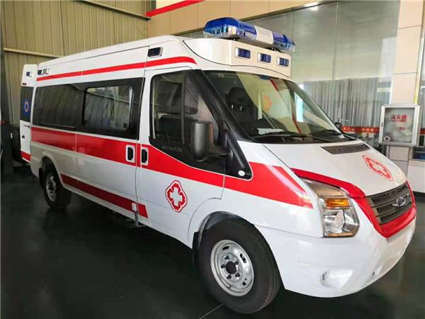 静安区福特V362救护车